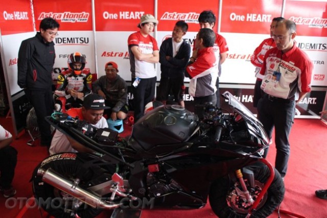 lap-time-andi-gilang-tes-cbr250rr-arrc-2017