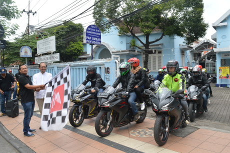 komunitas-cbr250rr-surbaya-1