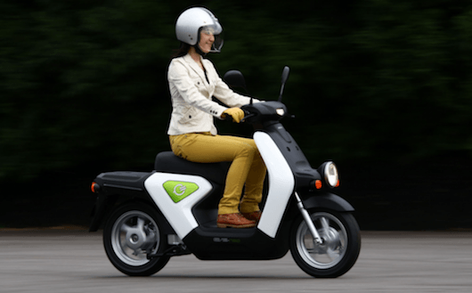 Skuter-listrik-Honda-EV