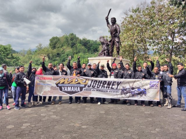 touring maxi wisata kresek