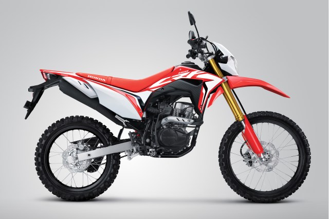 warna baru CRF150L.Extreme Red atasaspal.com