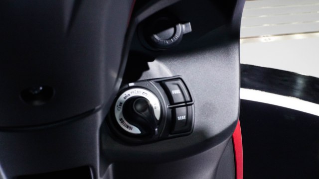 keyless-dan-socket-power-yamaha-freego-2019-atasaspal